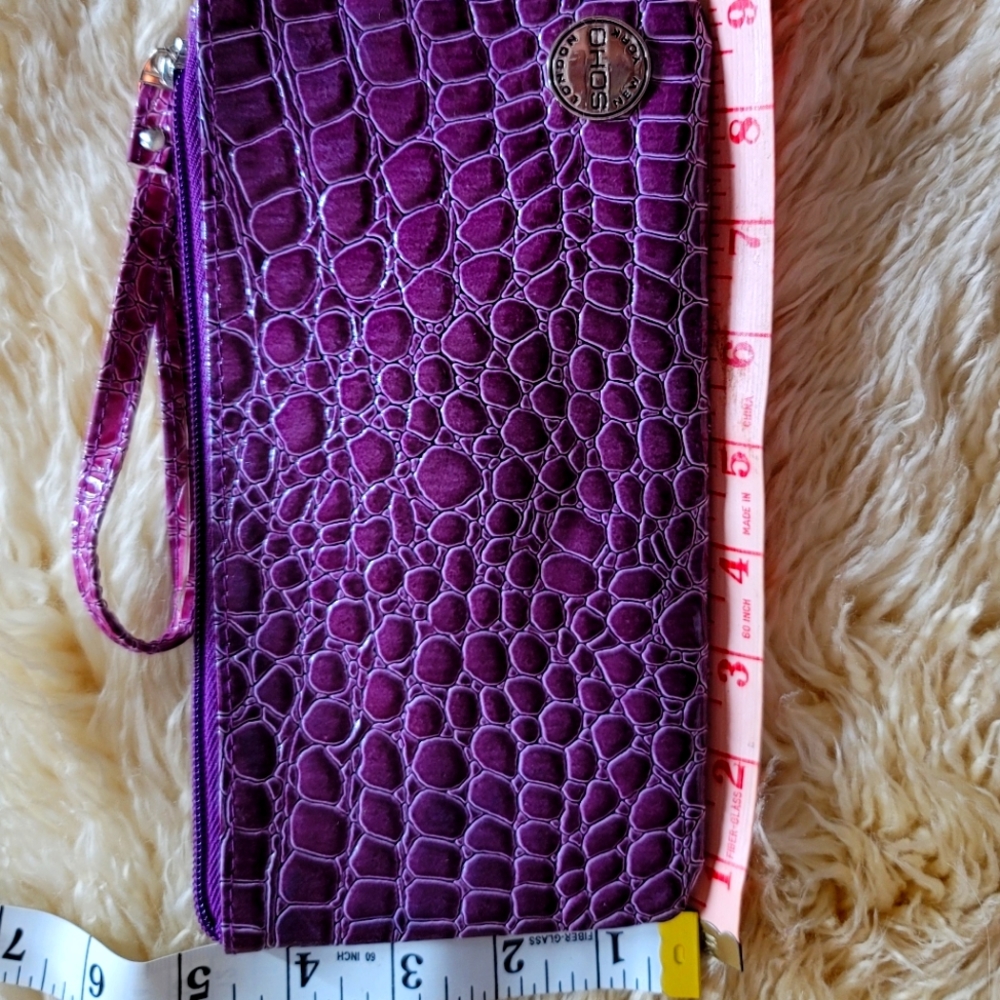 London Soho New York Crocodile Wristlet/Purple Alligator Makeup / Cosmetic Bag. - Picture 7 of 9